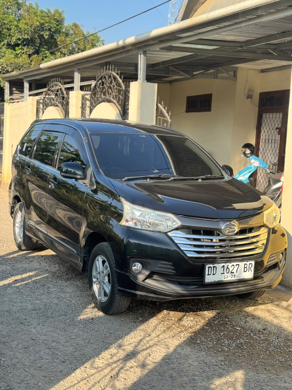 Daihatsu Xenia